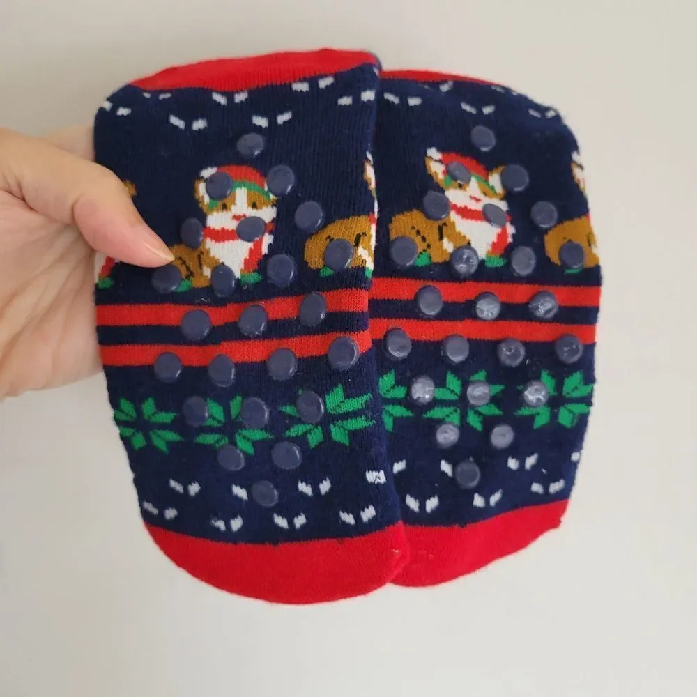 NEW Wondershop Christmas Holiday Puppy Dog Long Crew Socks One Size Fits All